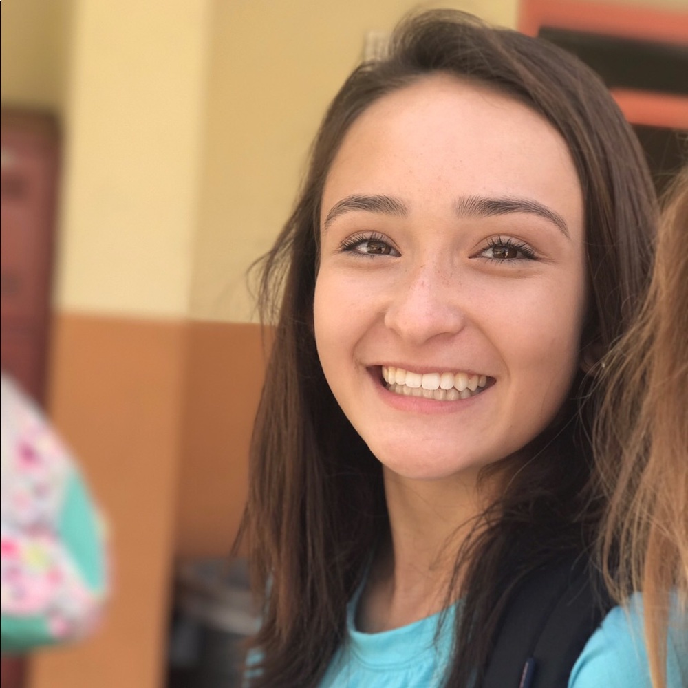 Meet your Posher, Sophia